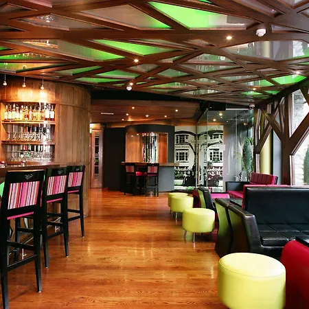 Hotel The Ross 4*