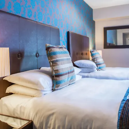 The Ross Hotell Cill Airne